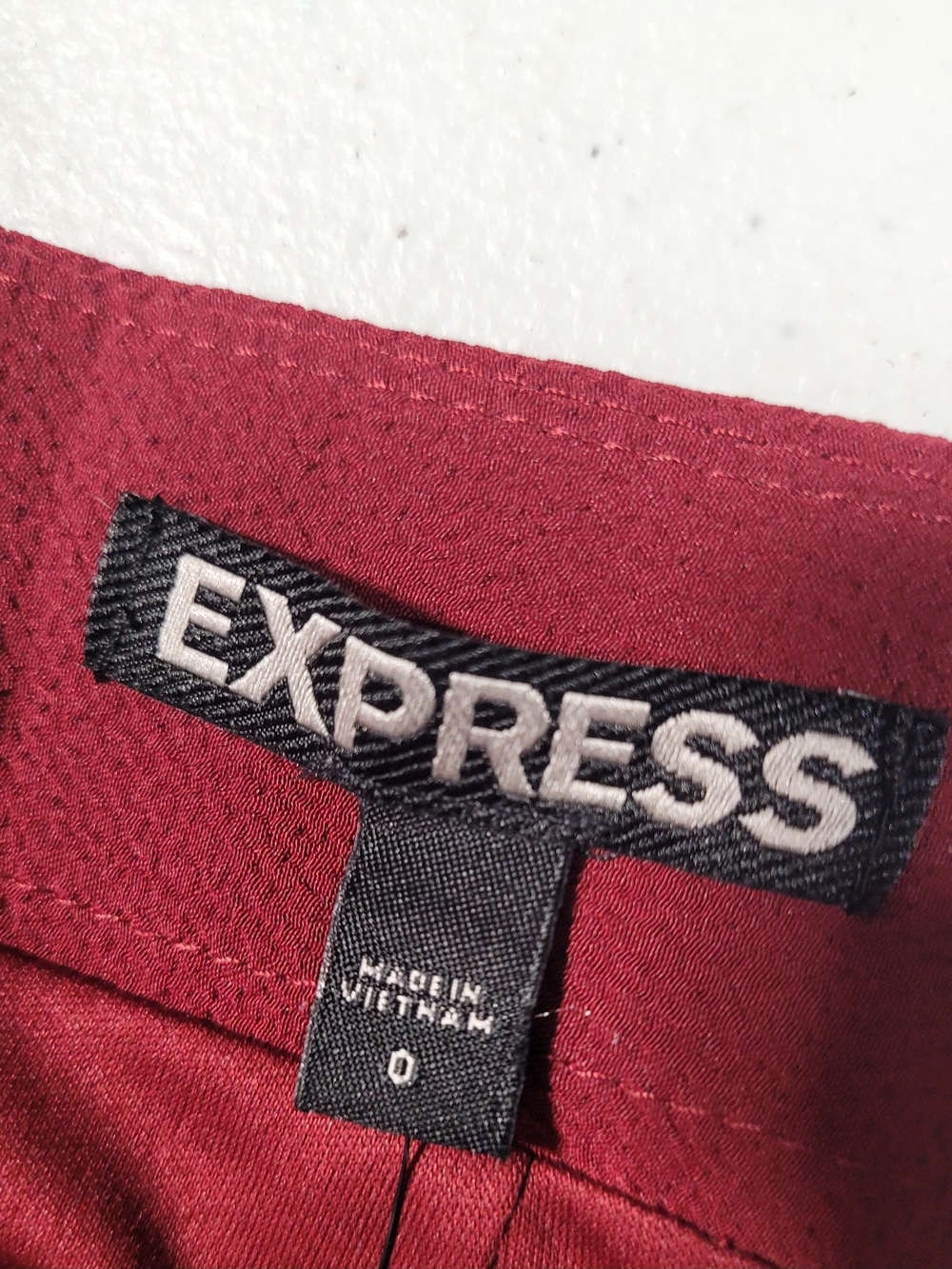 H&M Burgundy Ruffle High-Low Skirt - Picture 2 of 4